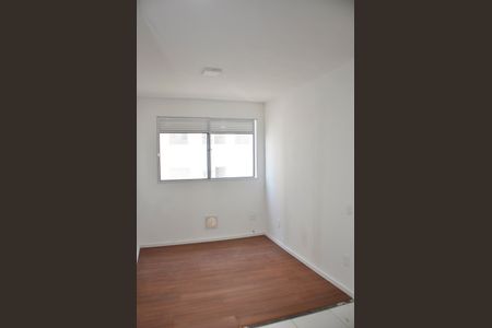 Apartamento para alugar com 31m², 2 quartos e sem vaga Apartamento para alugar com 31m², 2 quartos e sem vagaDetalhe - Sala