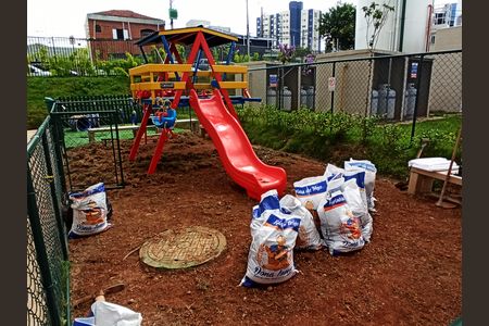 Apartamento para alugar com 31m², 2 quartos e sem vaga Apartamento para alugar com 31m², 2 quartos e sem vagaPlayground