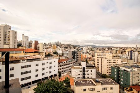 Apartamento para alugar com 265m², 5 quartos e 5 vagasvista 2