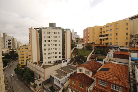 Apartamento para alugar com 265m², 5 quartos e 5 vagasvista 1