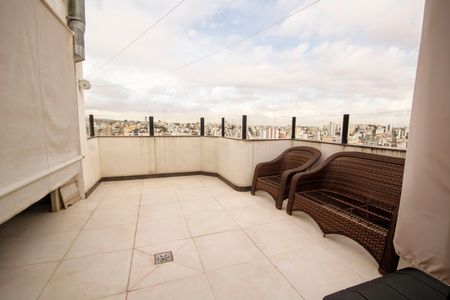 Apartamento para alugar com 265m², 5 quartos e 5 vagasterraço