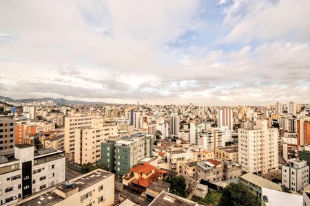 Apartamento para alugar com 265m², 5 quartos e 5 vagasvista 2