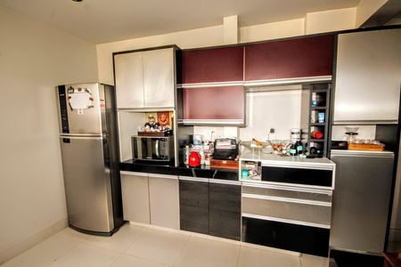 Apartamento para alugar com 265m², 5 quartos e 5 vagascozinha