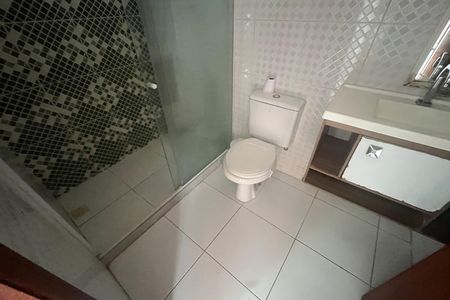Banheiro 1 de apartamento para alugar com 2 quartos, 160m² em Portuguesa, Rio de Janeiro