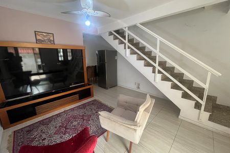 Sala de apartamento para alugar com 2 quartos, 160m² em Portuguesa, Rio de Janeiro