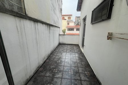 Apartamento para alugar com 160m², 2 quartos e 3 vagasQuintal
