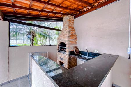 Apartamento para alugar com 50m², 2 quartos e 1 vagaÁrea comum - Churrasqueira