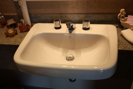 Apartamento à venda com 120m², 2 quartos e 2 vagas Apartamento à venda com 120m², 2 quartos e 2 vagaslavabo