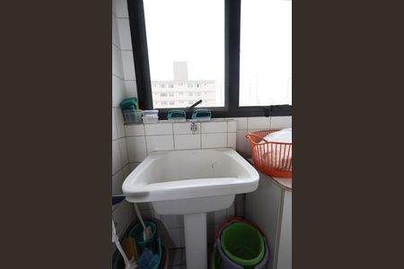 Apartamento à venda com 120m², 2 quartos e 2 vagas Apartamento à venda com 120m², 2 quartos e 2 vagasÁrea de Serviço