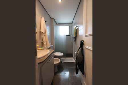 Apartamento à venda com 120m², 2 quartos e 2 vagas Apartamento à venda com 120m², 2 quartos e 2 vagasBanheiro