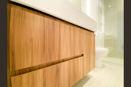 Apartamento à venda com 232m², 4 quartos e 3 vagas Apartamento à venda com 232m², 4 quartos e 3 vagasBanheiro Social