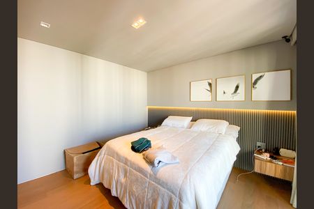 Apartamento à venda com 232m², 4 quartos e 3 vagas Apartamento à venda com 232m², 4 quartos e 3 vagasSuíte 2