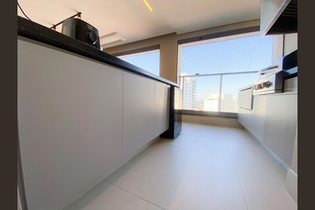 Apartamento à venda com 232m², 4 quartos e 3 vagas Apartamento à venda com 232m², 4 quartos e 3 vagasÁrea Gourmet