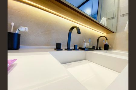 Apartamento à venda com 232m², 4 quartos e 3 vagas