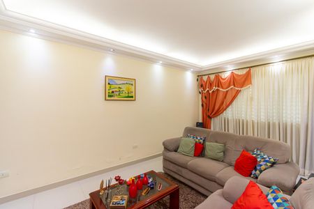 Casa para alugar com 175m², 3 quartos e 2 vagas Casa para alugar com 175m², 3 quartos e 2 vagasSala