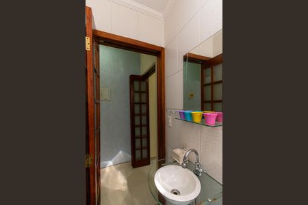 Casa para alugar com 175m², 3 quartos e 2 vagas Casa para alugar com 175m², 3 quartos e 2 vagasBanheiro 3