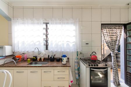 Casa para alugar com 175m², 3 quartos e 2 vagas Casa para alugar com 175m², 3 quartos e 2 vagasCozinha
