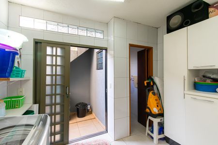 Casa para alugar com 175m², 3 quartos e 2 vagas Casa para alugar com 175m², 3 quartos e 2 vagasÁrea de Serviço