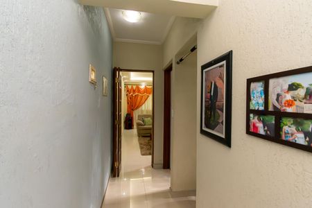 Casa para alugar com 175m², 3 quartos e 2 vagas Casa para alugar com 175m², 3 quartos e 2 vagasCorredor