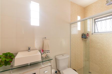 Casa para alugar com 175m², 3 quartos e 2 vagas Casa para alugar com 175m², 3 quartos e 2 vagasBanheiro da Suíte