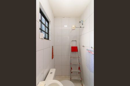 Casa para alugar com 175m², 3 quartos e 2 vagas Casa para alugar com 175m², 3 quartos e 2 vagasBanheiro de Serviço