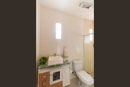 Casa para alugar com 175m², 3 quartos e 2 vagas Casa para alugar com 175m², 3 quartos e 2 vagasBanheiro da Suíte