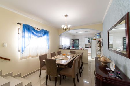 Casa para alugar com 175m², 3 quartos e 2 vagas Casa para alugar com 175m², 3 quartos e 2 vagasCozinha - Copa
