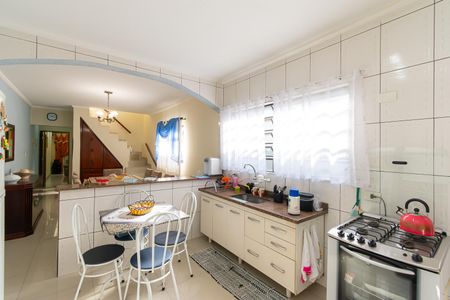 Casa para alugar com 175m², 3 quartos e 2 vagas Casa para alugar com 175m², 3 quartos e 2 vagasCozinha
