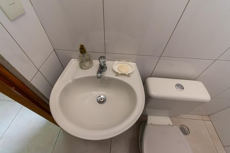 Casa para alugar com 175m², 3 quartos e 2 vagas Casa para alugar com 175m², 3 quartos e 2 vagasBanheiro de Serviço