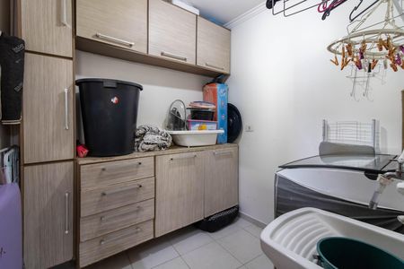 Casa à venda com 352m², 3 quartos e 2 vagasArea de Serviço 