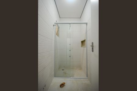 Casa para alugar com 55m², 2 quartos e sem vagaBanheiro 1