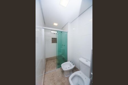 Apartamento para alugar com 207m², 4 quartos e 3 vagas Apartamento para alugar com 207m², 4 quartos e 3 vagasBanheiro suite 2