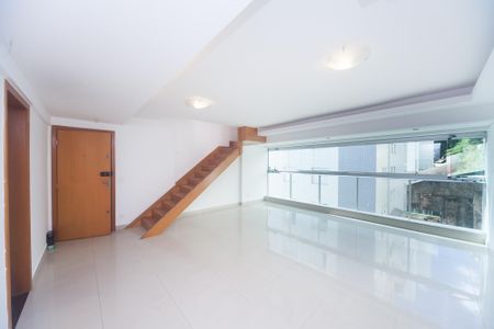 Apartamento para alugar com 207m², 4 quartos e 3 vagas Apartamento para alugar com 207m², 4 quartos e 3 vagassala