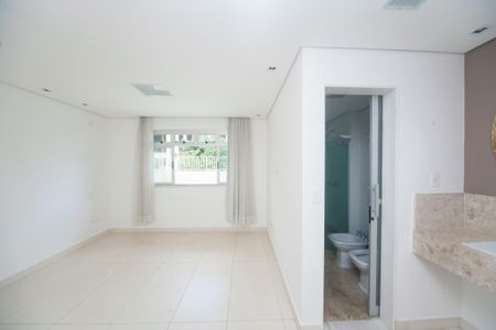 Apartamento para alugar com 207m², 4 quartos e 3 vagas Apartamento para alugar com 207m², 4 quartos e 3 vagassuite 2