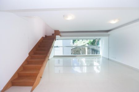 Apartamento para alugar com 207m², 4 quartos e 3 vagas Apartamento para alugar com 207m², 4 quartos e 3 vagassala