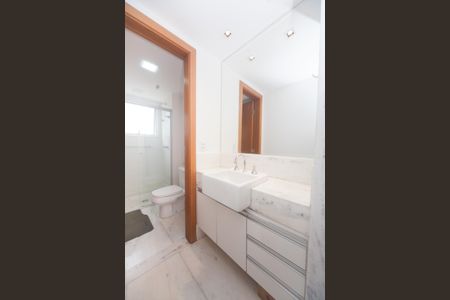 Apartamento para alugar com 207m², 4 quartos e 3 vagas Apartamento para alugar com 207m², 4 quartos e 3 vagasBanheiro Social