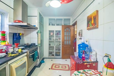 Casa para alugar com 254m², 3 quartos e 4 vagas