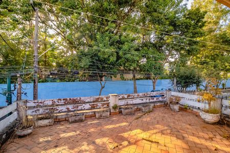 Casa para alugar com 254m², 3 quartos e 4 vagas