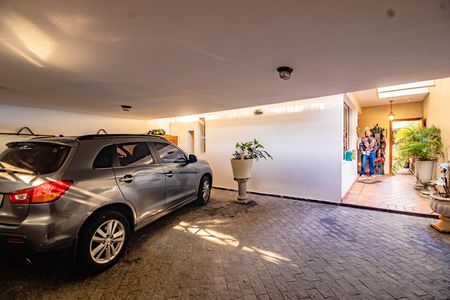 Casa para alugar com 254m², 3 quartos e 4 vagas