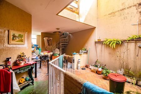 Casa para alugar com 254m², 3 quartos e 4 vagas