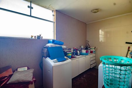 Casa para alugar com 254m², 3 quartos e 4 vagas