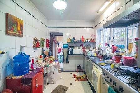 Casa para alugar com 254m², 3 quartos e 4 vagas