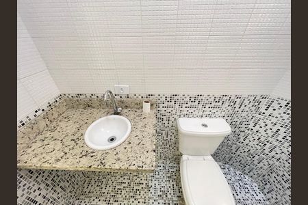 Casa para alugar com 200m², 3 quartos e 4 vagas Casa para alugar com 200m², 3 quartos e 4 vagasBanheiro 3