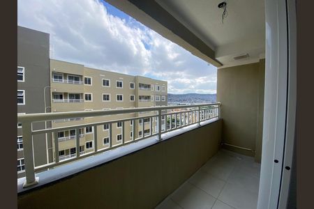 Apartamento para alugar com 2 quartos, 40m² em Del Castilho, Rio de Janeiro
