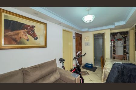 Sala de apartamento à venda com 3 quartos, 50m² em Parque Santo Antônio, São Paulo