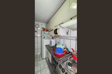 Apartamento à venda com 50m², 3 quartos e 1 vaga Apartamento à venda com 50m², 3 quartos e 1 vagaCozinha e Área de Serviço