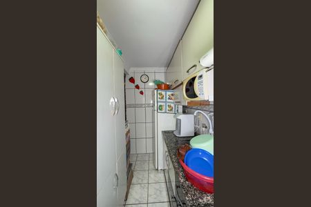 Apartamento à venda com 50m², 3 quartos e 1 vaga Apartamento à venda com 50m², 3 quartos e 1 vagaCozinha e Área de Serviço