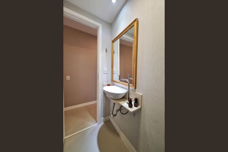 Apartamento à venda com 119m², 3 quartos e 2 vagas Apartamento à venda com 119m², 3 quartos e 2 vagasLavabo