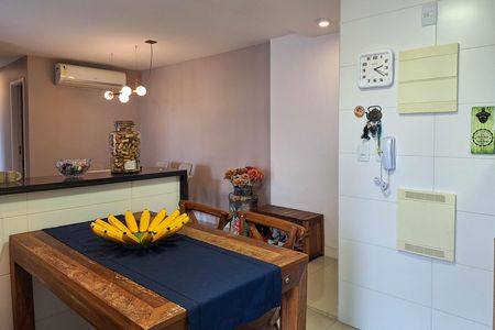 Apartamento à venda com 119m², 3 quartos e 2 vagas Apartamento à venda com 119m², 3 quartos e 2 vagasCozinha