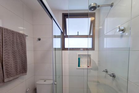 Apartamento à venda com 119m², 3 quartos e 2 vagas Apartamento à venda com 119m², 3 quartos e 2 vagasBanheiro da Suíte 2